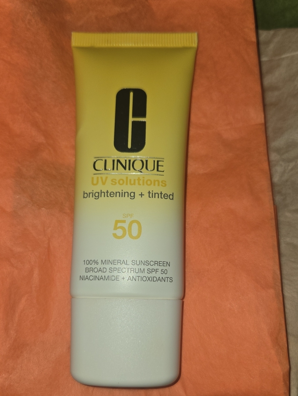 Clinique Brightening + Tinted SPF 50 Sunscreen - Yellow/White